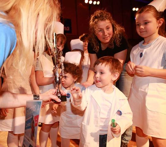 12472616_856423404466268_3632919653380038102_n